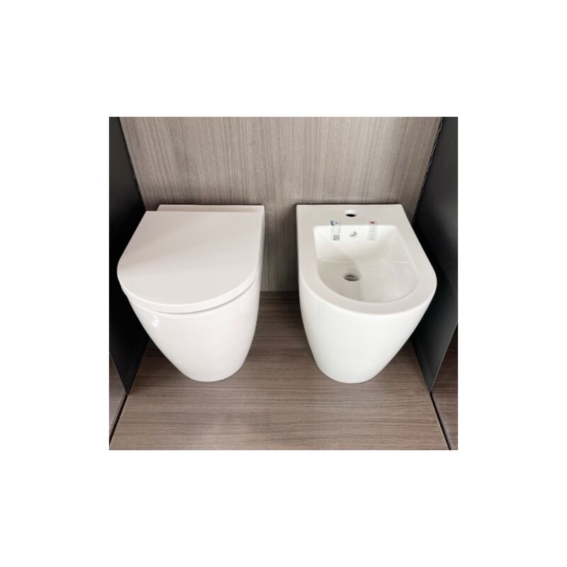foto del prodotto vaso filomuro futura hatria colori hatria sanitari petrolio lucido