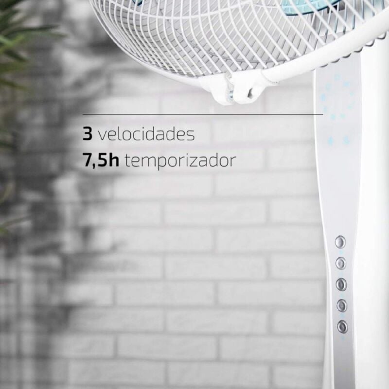 foto del prodotto ventilatore a piantana energysilence 530 power connected white cecotec