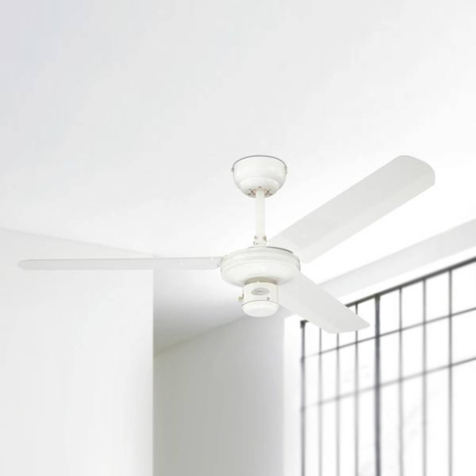 foto del prodotto ventilatore da soffitto westinghouse industrial bianco silenzioso 122 cm