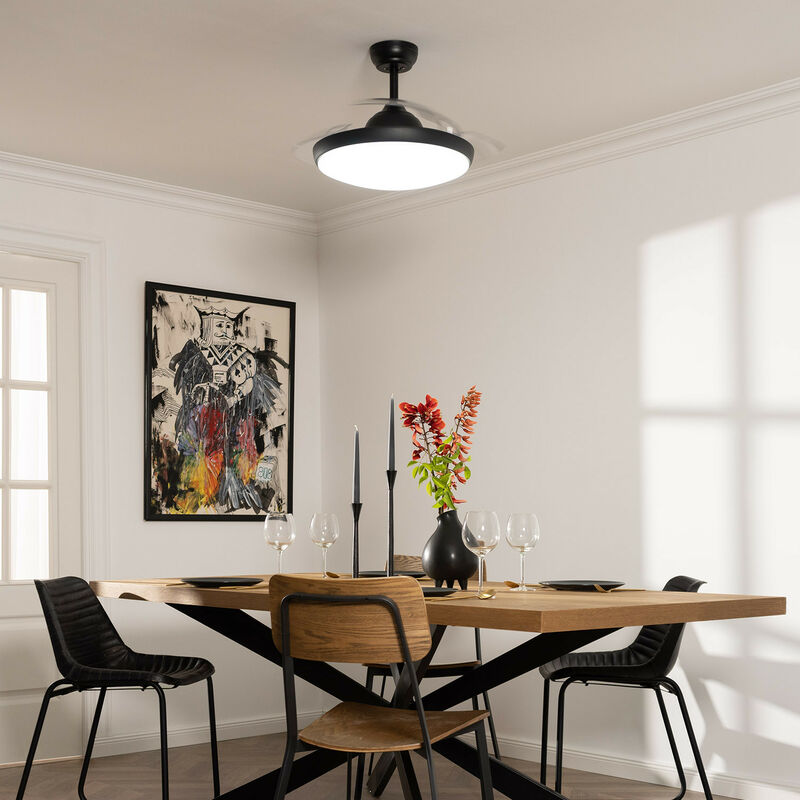 foto del prodotto ventilatore led da soffitto kourak nero pale pieghevoli motore dc techbrey 106cm