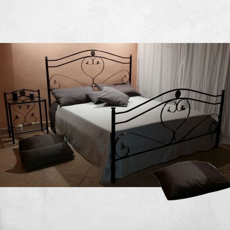 foto del prodotto veriaffari.it letto matrimoniale ferro battuto ginestra colore nero oro