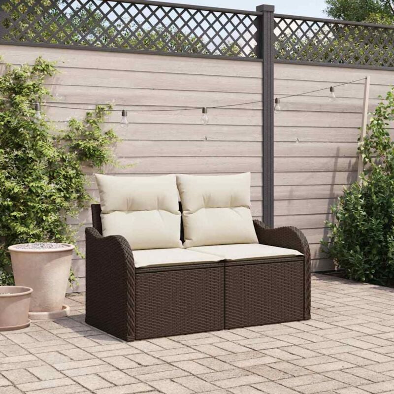 foto del prodotto vidaxl divano da giardino a 2 posti con decorazione e cuscini marrone in polyrattan