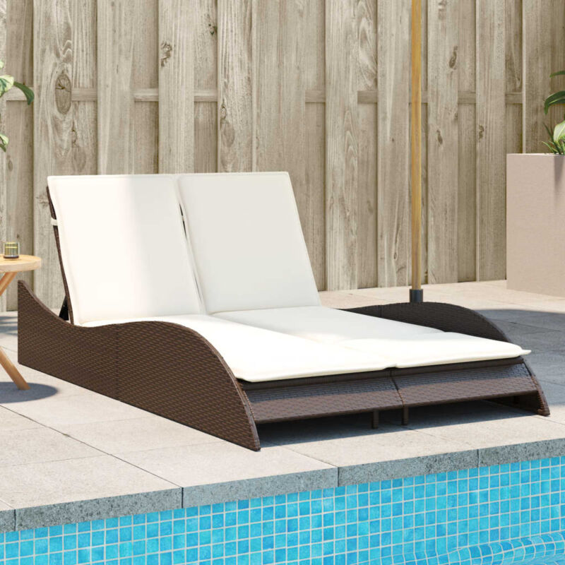 foto del prodotto vidaxl lettino prendisole con cuscini marrone 114x205x73 cm polyrattan