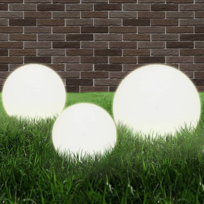foto del prodotto vidaxl set lampade a led sferiche 3 pz in pmma 20 30 40cm 628328