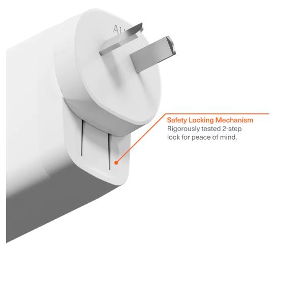 foto del prodotto voyager 67w wall charger white