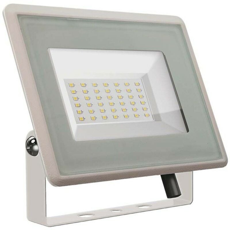 foto del prodotto vt 4934 faro led floodlight 30w smd slim ip65 bianco 2510 lm sku 6746 6747 6748 bianco freddo v tac