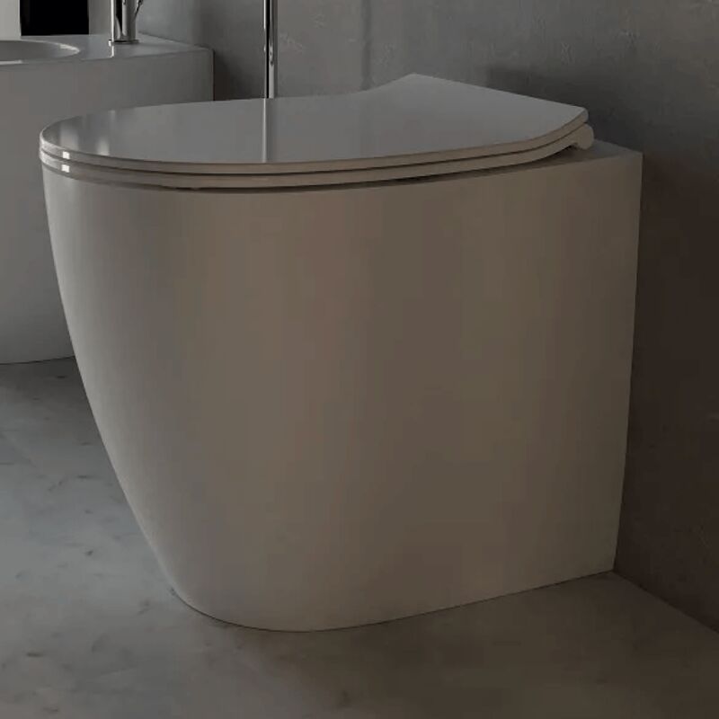 foto del prodotto wc a terra senza brida ercos kite bianco lucido