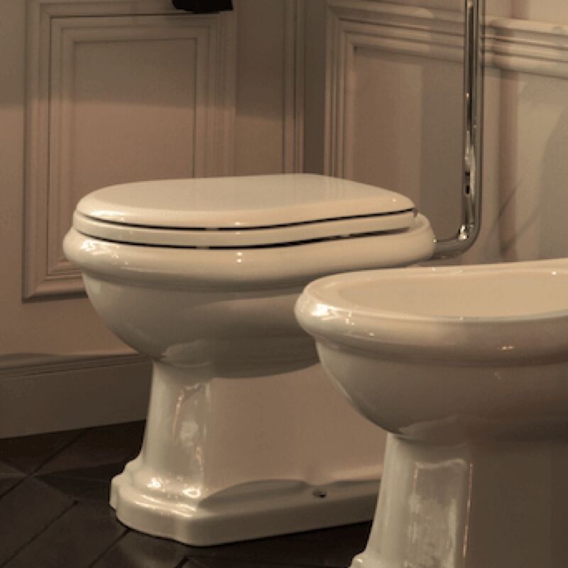 foto del prodotto wc a terra tradizionale kerasan retro bianco lucido