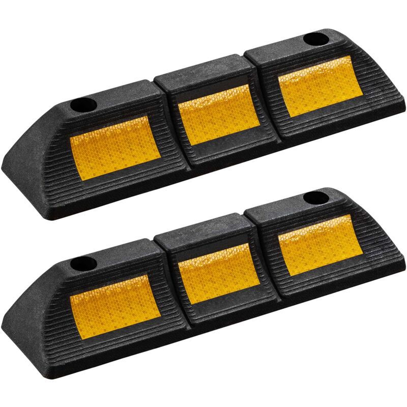 foto del prodotto wiltec delimitatore di parcheggio, 2 battiruota in gomma 560x150x100mm con fasce rifrangenti, fermaruota