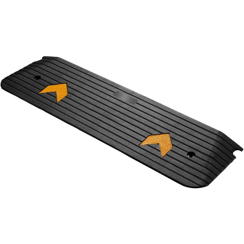 foto del prodotto wiltec rampa in gomma per marciapiede e soglia 1100 x 320 x 38 mm max 50 t con elementi riflettenti