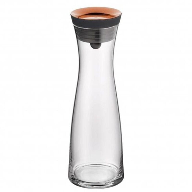 foto del prodotto wmf - 617706600 caraffa d'acqua di base, 1.0 l, altezza 29 cm, decanter in vetro, coperchio in silicone, chiusura closeup, rame