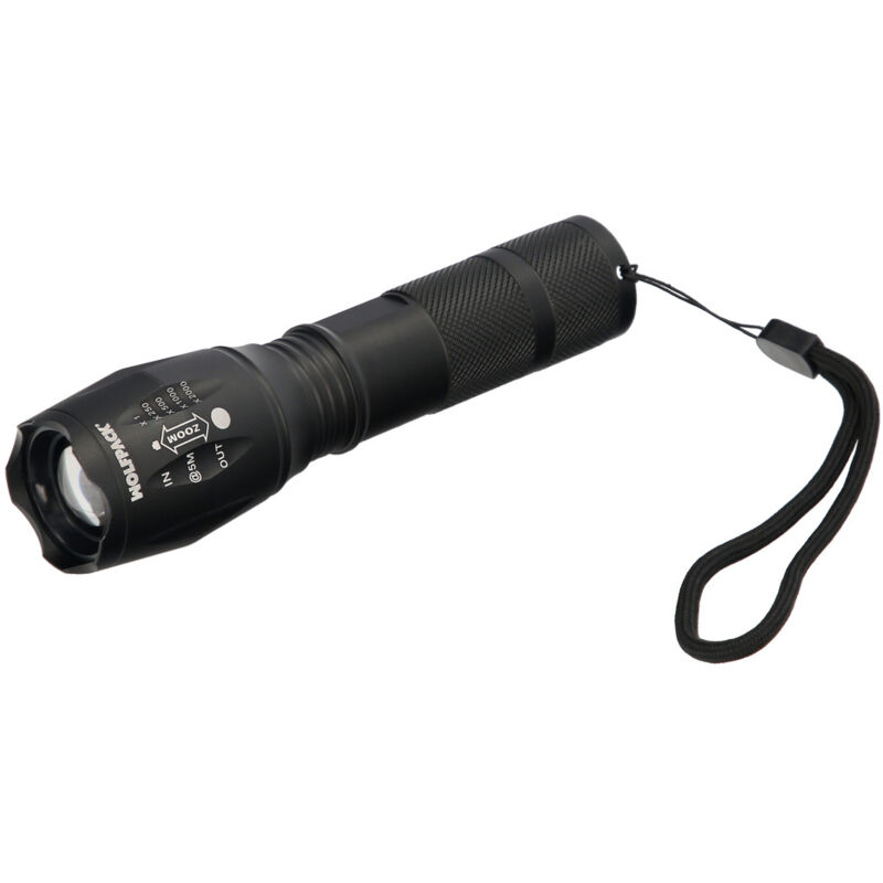 foto del prodotto wolfpack linea professional flashlight led de hand held aluminium battery powered 3 aaa 300 lumen 5 watt. con zoom.