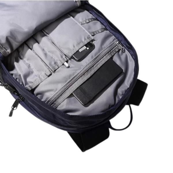 foto del prodotto zaino classic navy grey
